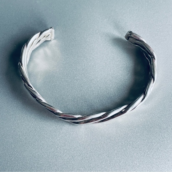 Mexico Sterling Silver Braided Intertwoven Cuff Bracelet - Picture 8 of 10